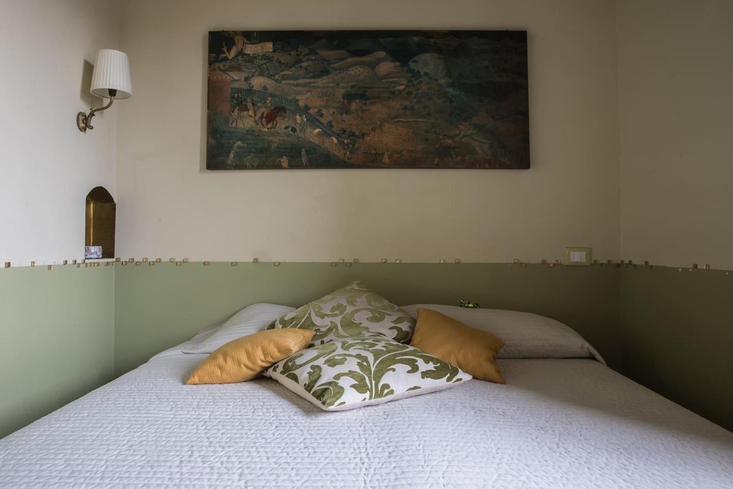 Crispi Deluxe 2 Bedroom Apartment Rome