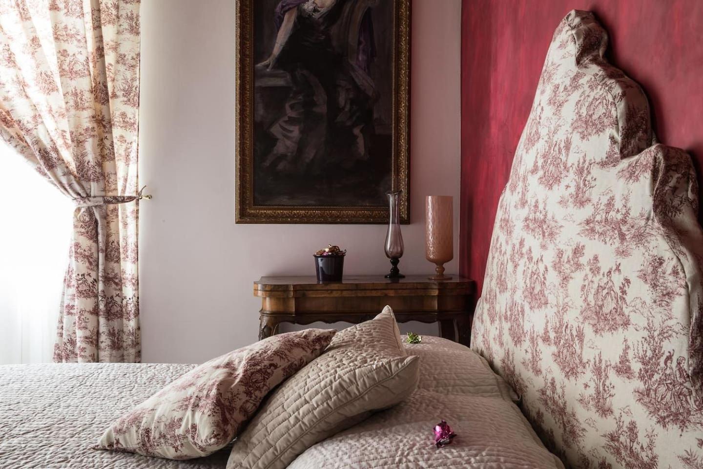 Crispi Deluxe 2 Bedroom Rome
