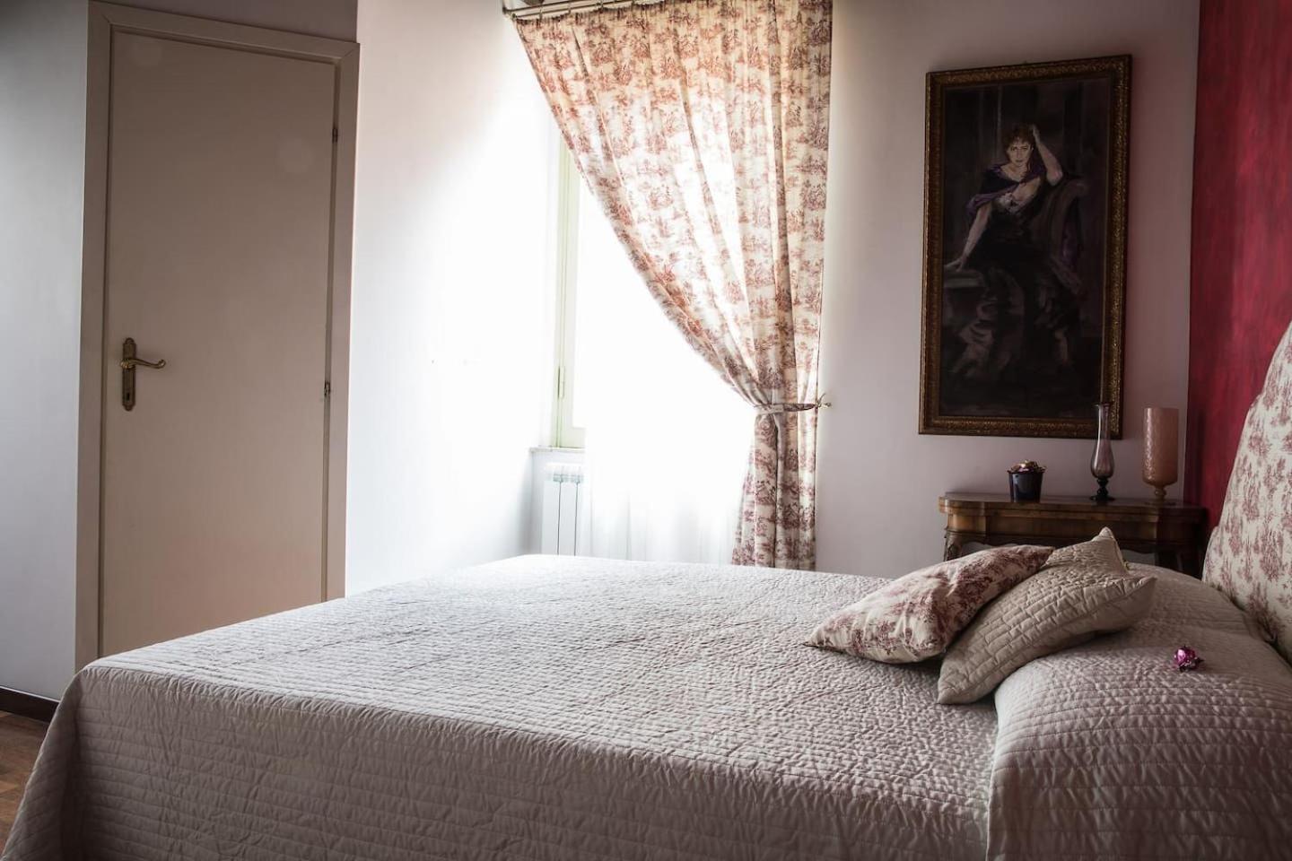 Crispi Deluxe 2 Bedroom *